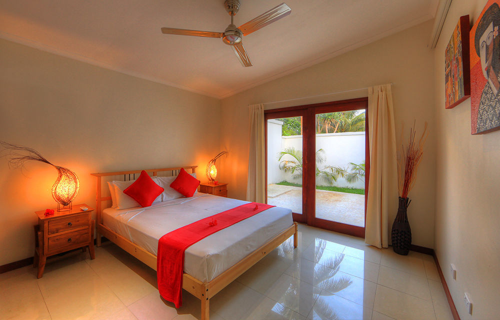 פורט וילה Tropicana Lagoon Apartments מראה חיצוני תמונה
