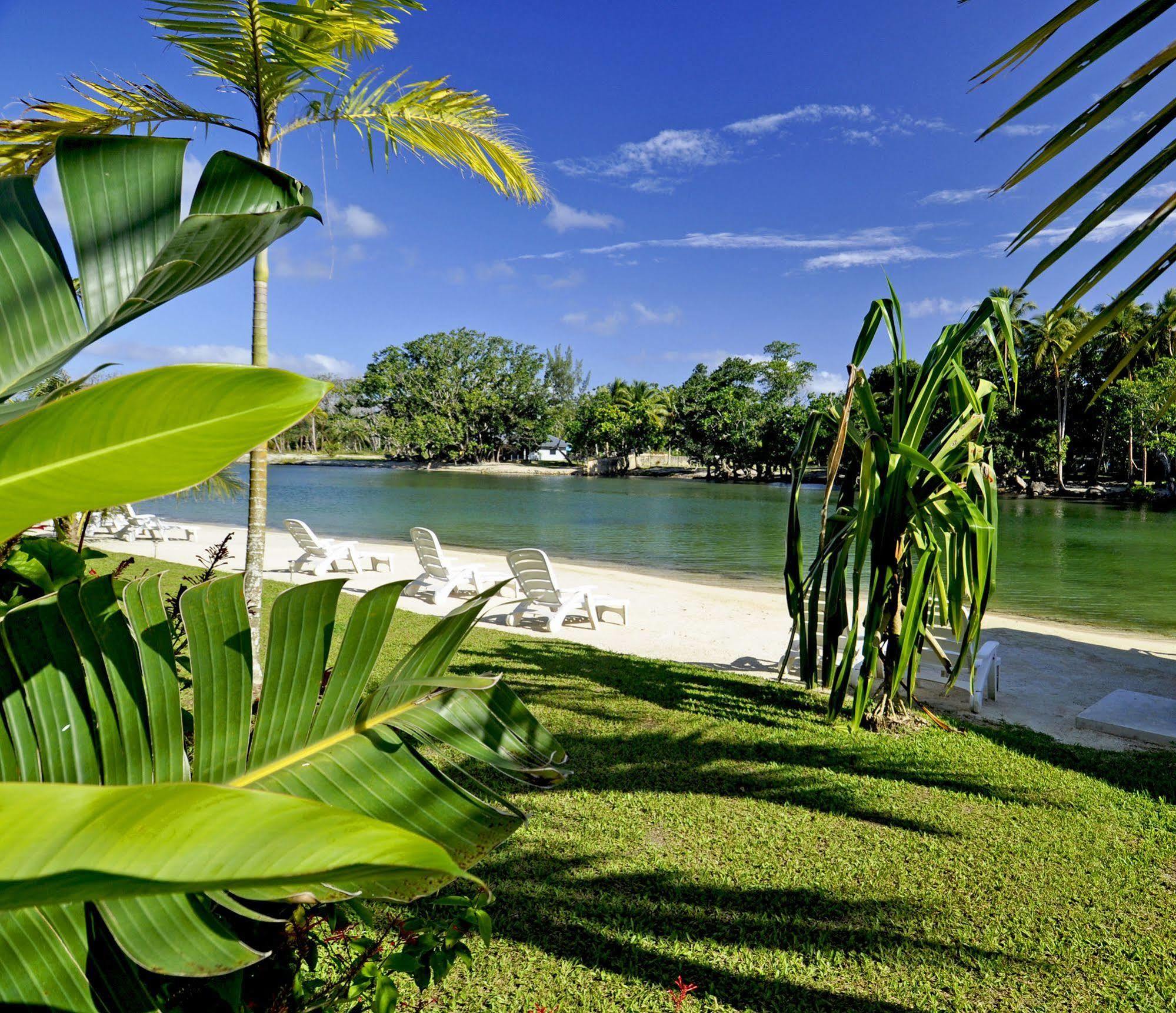 פורט וילה Tropicana Lagoon Apartments מראה חיצוני תמונה