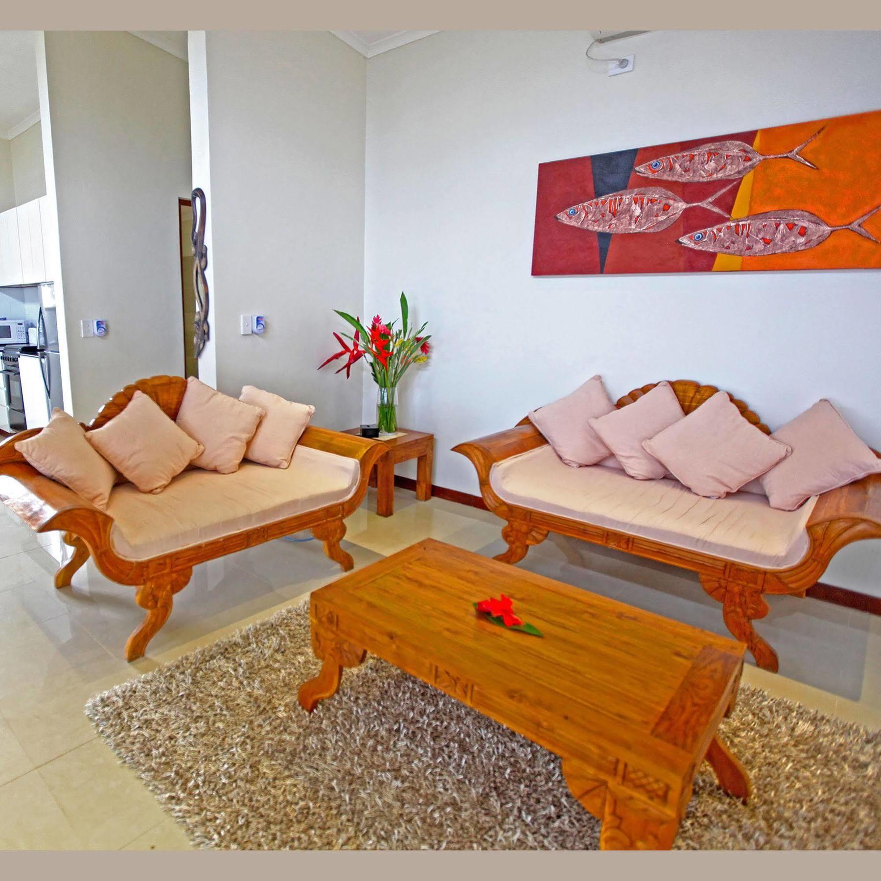 פורט וילה Tropicana Lagoon Apartments מראה חיצוני תמונה